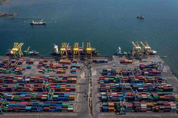 Neraca Dagang Surplus, Arus Logistik Nasional Terus Bergerak Neraca Dagang Surplus, Arus Logistik Nasional Terus Bergerak
