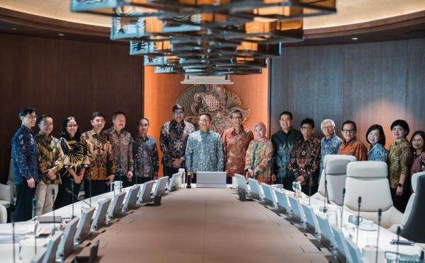 Indosat (ISAT) Divestasi Aset Fiber Rp11,7 Triliun kepada Arsari Group Indosat (ISAT) Divestasi Aset Fiber Rp11,7 Triliun kepada Arsari Group