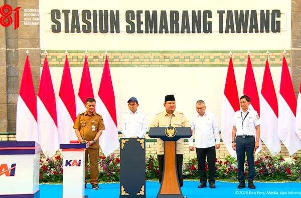 Resmikan Revitalisasi Stasiun Semarang Tawang, Prabowo: Kita Melestarikan Bagian dari Sejarah Resmikan Revitalisasi Stasiun Semarang Tawang, Prabowo: Kita Melestarikan Bagian dari Sejarah