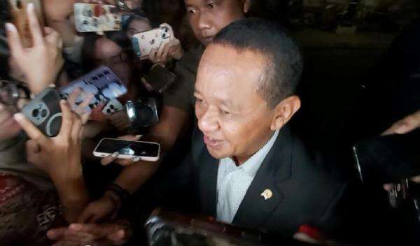 Respons Bahlil usai Kader Golkar Fahd A Rafiq Hattrick Jadi Tersangka Korupsi Respons Bahlil usai Kader Golkar Fahd A Rafiq Hattrick Jadi Tersangka Korupsi