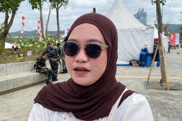 Warga Kukar Terpukau Saksikan Upacara HUT ke-81 RI di IKN, Lelah 3 Jam Perjalanan Terbayar Warga Kukar Terpukau Saksikan Upacara HUT ke-81 RI di IKN, Lelah 3 Jam Perjalanan Terbayar