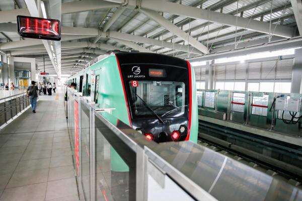 Tarif LRT Kelapa Gading-Manggarai Rp5.000, Siap Diresmikan Prabowo 26 Agustus Tarif LRT Kelapa Gading-Manggarai Rp5.000, Siap Diresmikan Prabowo 26 Agustus