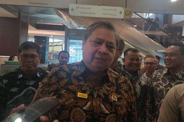 Contek Dubai, Airlangga Sebut Pusat Financial Berada di Zona Ekonomi Khusus Contek Dubai, Airlangga Sebut Pusat Financial Berada di Zona Ekonomi Khusus