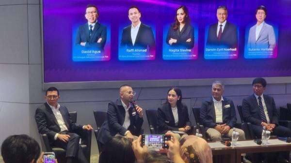 Haji Isam Hadiri IPO RANS, Raffi Ahmad: Beliau Salah Satu Mentor Saya Haji Isam Hadiri IPO RANS, Raffi Ahmad: Beliau Salah Satu Mentor Saya