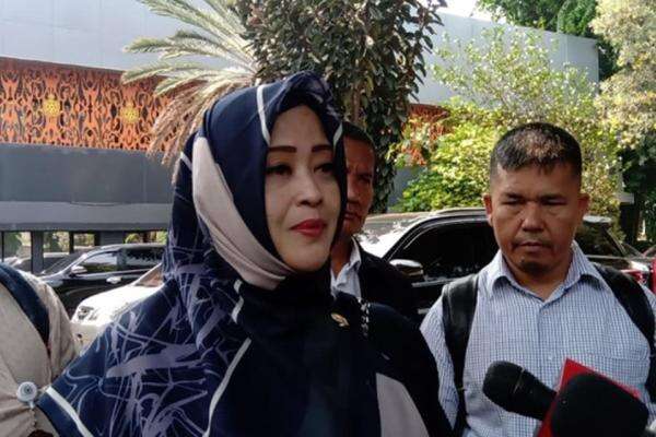 Terduga Pelaku Teror Bom di Jaksel Jadi Tersangka, Fahira Idris Minta 6 Hal Ini Jadi Perhatian Terduga Pelaku Teror Bom di Jaksel Jadi Tersangka, Fahira Idris Minta 6 Hal Ini Jadi Perhatian