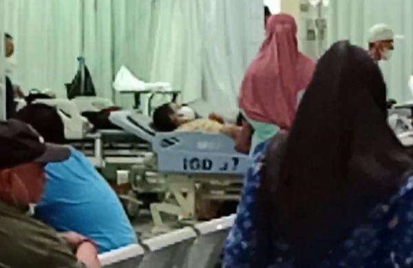 172 Mahasiswa PPDS Unair Keracunan Massal saat Diklat di RSUD Soetomo 172 Mahasiswa PPDS Unair Keracunan Massal saat Diklat di RSUD Soetomo