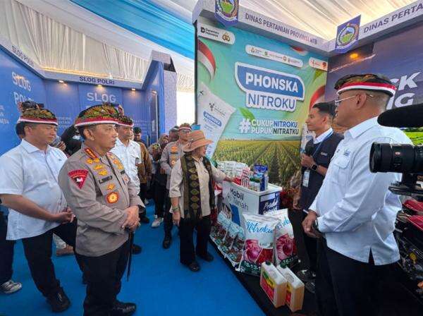 Polri Perkuat Ketahanan Pangan Nasional, Tanam Bawang Putih Serentak dan Panen Raya di Sembalun Polri Perkuat Ketahanan Pangan Nasional, Tanam Bawang Putih Serentak dan Panen Raya di Sembalun
