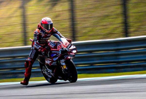 Marc Marquez Bakal Jajal Motor Ducati untuk MotoGP 2027 Pekan Depan, Curi Start demi Juara Dunia? Marc Marquez Bakal Jajal Motor Ducati untuk MotoGP 2027 Pekan Depan, Curi Start demi Juara Dunia?