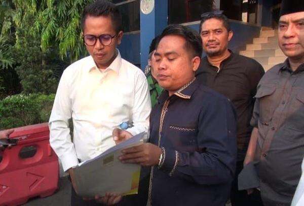 Polemik PPP, Giliran Taj Yasin dan Agus Suparmanto Dilaporkan ke Polda Metro Polemik PPP, Giliran Taj Yasin dan Agus Suparmanto Dilaporkan ke Polda Metro