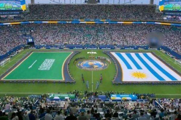 Ada 2 Kalimat Syahadat, Bendera Arab Saudi Dapat Perlakuan Berbeda di Piala Dunia 2026 Ada 2 Kalimat Syahadat, Bendera Arab Saudi Dapat Perlakuan Berbeda di Piala Dunia 2026