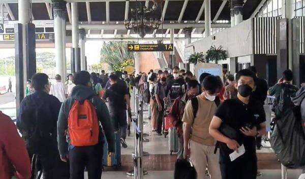 BMKG Sebut Debu Vulkanik Tak Lagi Terdeteksi di 4 Bandara Indonesia BMKG Sebut Debu Vulkanik Tak Lagi Terdeteksi di 4 Bandara Indonesia