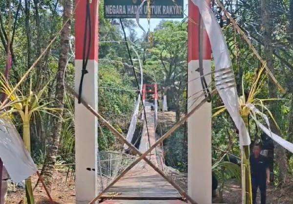 Jembatan Gantung Pangandaran Ambruk, KSAD Jenderal Maruli Minta Maaf Jembatan Gantung Pangandaran Ambruk, KSAD Jenderal Maruli Minta Maaf