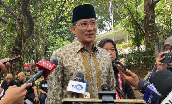 Terungkap, Guruh Sukarnoputra Sudah Siapkan Kain Kafan Sebelum Wafat Terungkap, Guruh Sukarnoputra Sudah Siapkan Kain Kafan Sebelum Wafat