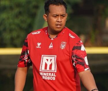 Profil dan Pendidikan Achmad Resal, Dirtek Java united yang Sebut STY Sebagai Pendatang Profil dan Pendidikan Achmad Resal, Dirtek Java united yang Sebut STY Sebagai Pendatang