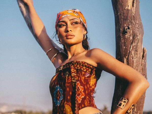 Novia Bachmid Perkuat Identitas Suara Wanita dari Timur Lewat Lagu Wayase Seka Novia Bachmid Perkuat Identitas Suara Wanita dari Timur Lewat Lagu Wayase Seka