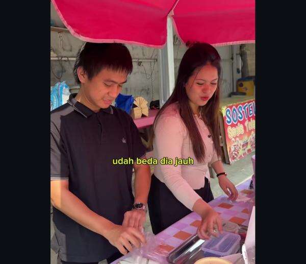 Viral! Bowo Alpenliebe Seleb TikTok Kini Jualan Donat Bareng Istri Viral! Bowo Alpenliebe Seleb TikTok Kini Jualan Donat Bareng Istri