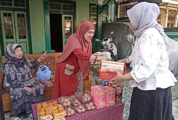 Tradisi Weh-wehan Meriahkan Peringatan Maulid Nabi di Kendal Tradisi Weh-wehan Meriahkan Peringatan Maulid Nabi di Kendal