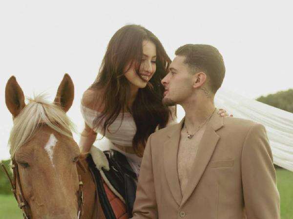Belum Sebulan Nikah, Jennifer Coppen Ngebet Mau Hamil Anak Kedua! Belum Sebulan Nikah, Jennifer Coppen Ngebet Mau Hamil Anak Kedua!