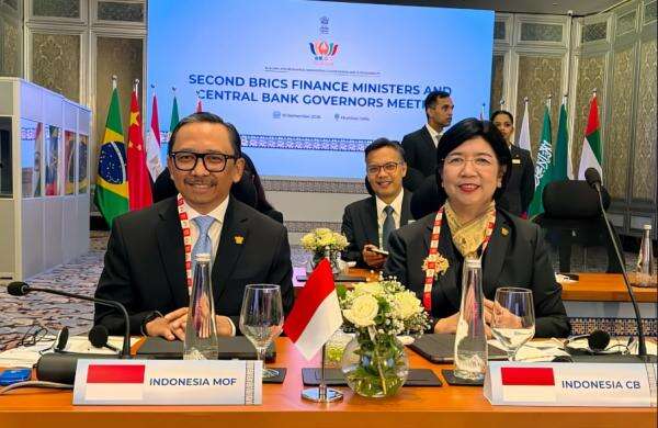 Di Pertemuan BRICS, RI Dorong Transaksi Mata Uang Lokal dan QR Antarnegara Di Pertemuan BRICS, RI Dorong Transaksi Mata Uang Lokal dan QR Antarnegara
