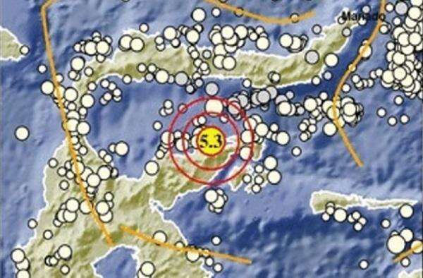 Gempa Terkini M5,3 Guncang Pulau Puah Sulteng, Kedalaman 10 Km Gempa Terkini M5,3 Guncang Pulau Puah Sulteng, Kedalaman 10 Km