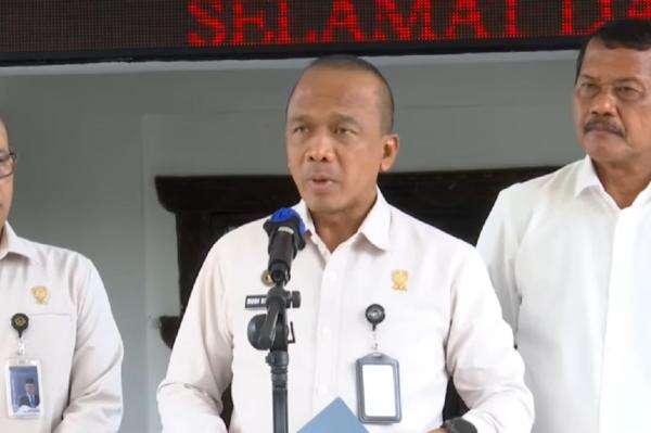 Dinonaktifkan, 5 Pejabat Termasuk Kalapas Cibinong Segera Diperiksa usai Temuan Fasilitas Mewah Dinonaktifkan, 5 Pejabat Termasuk Kalapas Cibinong Segera Diperiksa usai Temuan Fasilitas Mewah