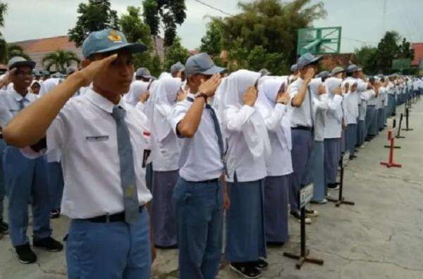 Selain Sertifikat TKA, Ini Syarat Dokumen SPMB Sekolah Nasional Terintegrasi 2026 Selain Sertifikat TKA, Ini Syarat Dokumen SPMB Sekolah Nasional Terintegrasi 2026