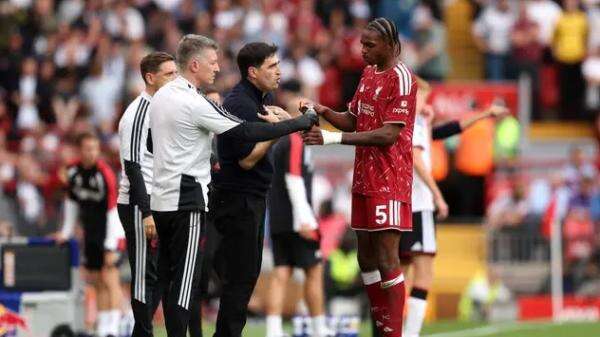 Satu Pemain Liverpool Diserang Fans usai Tampil Apik Lawan Fulham, Kenapa? Satu Pemain Liverpool Diserang Fans usai Tampil Apik Lawan Fulham, Kenapa?