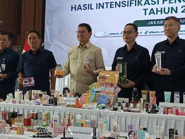 BPOM Bongkar TikTok Jadi Platform dengan Penjualan Kosmetik Ilegal Tertinggi BPOM Bongkar TikTok Jadi Platform dengan Penjualan Kosmetik Ilegal Tertinggi