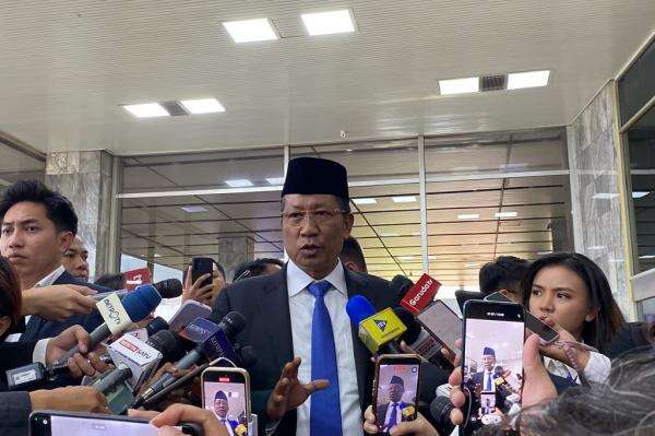 MK Putuskan Penghinaan Presiden-Wapres Tak Bisa Dilaporkan Relawan, Menkum: Bagus Kita Dukung MK Putuskan Penghinaan Presiden-Wapres Tak Bisa Dilaporkan Relawan, Menkum: Bagus Kita Dukung