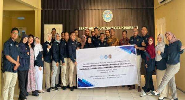 FKIP UNS dan SIKK Kinabalu Gelar Kerja Sama Pemberdayaan Komunitas Indonesia di Sabah FKIP UNS dan SIKK Kinabalu Gelar Kerja Sama Pemberdayaan Komunitas Indonesia di Sabah