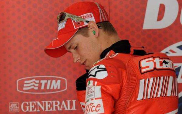 Penguji Ducati Kagumi Casey Stoner, Sebut Gaya Berkendaranya Mustahil Penguji Ducati Kagumi Casey Stoner, Sebut Gaya Berkendaranya Mustahil