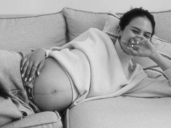 Selamat! Maudy Ayunda Hamil Anak Pertama Selamat! Maudy Ayunda Hamil Anak Pertama