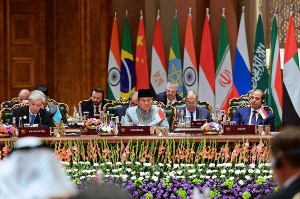 Prabowo Sebut BRICS Perkuat Peran Global South dalam Bentuk Masa Depan Dunia Prabowo Sebut BRICS Perkuat Peran Global South dalam Bentuk Masa Depan Dunia