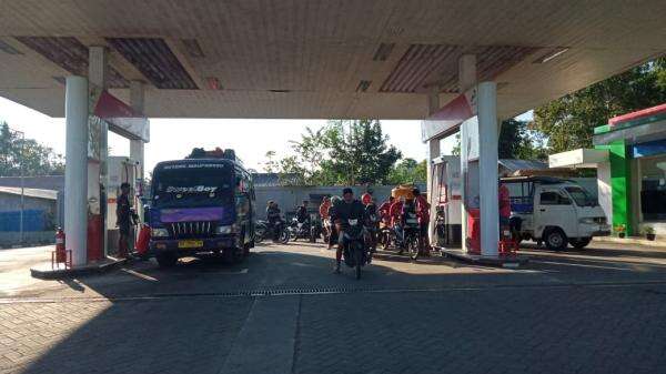 Pertamina Patra Niaga Pastikan Penyaluran BBM dan LPG Tetap Jalan Pascagempa Flores Pertamina Patra Niaga Pastikan Penyaluran BBM dan LPG Tetap Jalan Pascagempa Flores