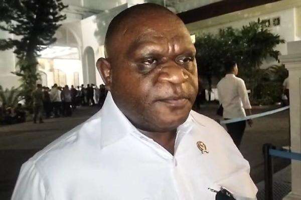 Vonis 2 Prajurit TNI Penyiram Air Keras Andrie Yunus Dipangkas, Menteri Pigai Minta Kasasi hingga PK Vonis 2 Prajurit TNI Penyiram Air Keras Andrie Yunus Dipangkas, Menteri Pigai Minta Kasasi hingga PK