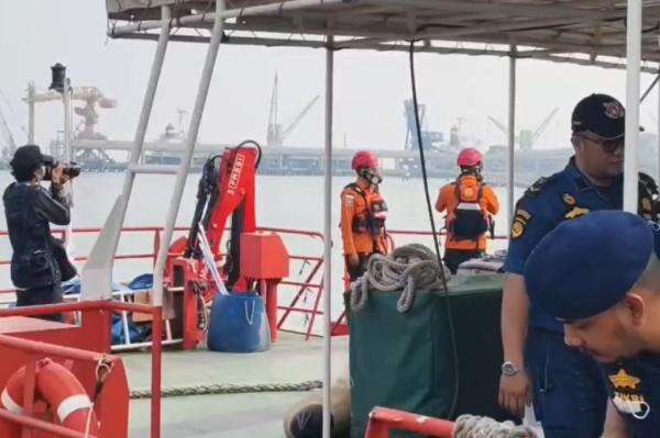 Pencarian Jurnalis iNews dan 7 Orang Lainnya Diperluas, Erupsi Anak Krakatau Jadi Kendala Pencarian Jurnalis iNews dan 7 Orang Lainnya Diperluas, Erupsi Anak Krakatau Jadi Kendala