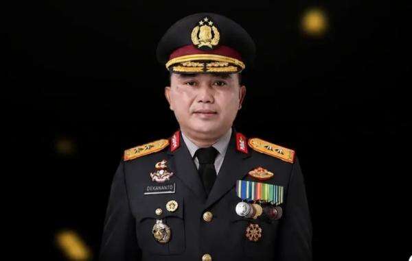 Mutasi Polri, Irjen Dekananto Eko Purwono Ditunjuk Menjadi Kapolda Jatim Mutasi Polri, Irjen Dekananto Eko Purwono Ditunjuk Menjadi Kapolda Jatim