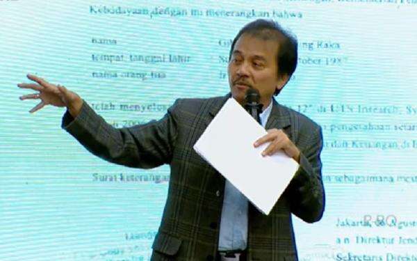 Roy Suryo Soroti Surat Keterangan Pendidikan Gibran di Australia, Ini Temuannya Roy Suryo Soroti Surat Keterangan Pendidikan Gibran di Australia, Ini Temuannya