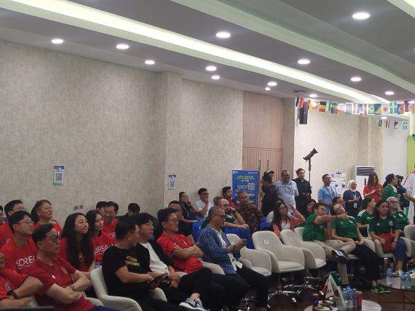 Shin Tae-yong Nobar Korsel Vs Meksiko di Jakarta, Tak Bisa Nonton ke Stadion Shin Tae-yong Nobar Korsel Vs Meksiko di Jakarta, Tak Bisa Nonton ke Stadion
