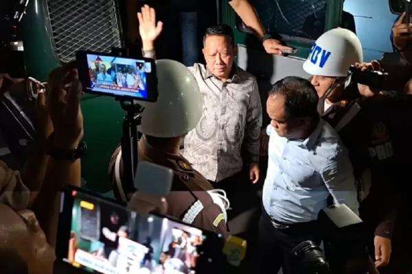 Pihak Febrie Adriansyah Sebut Sutrimo Bukan Karumga, Tapi Penjaga Rumah Kosong Pihak Febrie Adriansyah Sebut Sutrimo Bukan Karumga, Tapi Penjaga Rumah Kosong