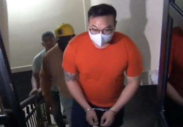 Tampang Pria Tersangka Kasus Mahasiswi Tewas usai Dicekoki Narkoba di Jakbar Tampang Pria Tersangka Kasus Mahasiswi Tewas usai Dicekoki Narkoba di Jakbar