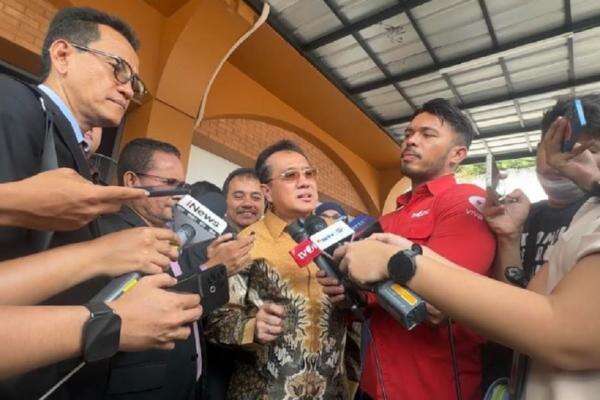 Sidang Praperadilan, Ahli Pidana Soroti Bukti Permulaan Penetapan Tersangka Roy Suryo Sidang Praperadilan, Ahli Pidana Soroti Bukti Permulaan Penetapan Tersangka Roy Suryo