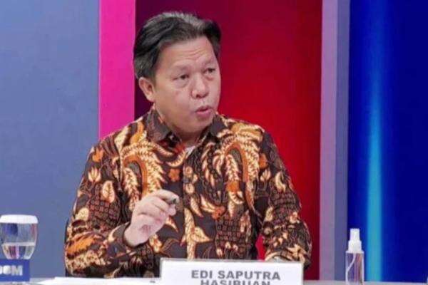 Pertemuan Kapolri, Panglima TNI, dan Jaksa Agung Tegaskan Aparat Tetap Solid Pertemuan Kapolri, Panglima TNI, dan Jaksa Agung Tegaskan Aparat Tetap Solid