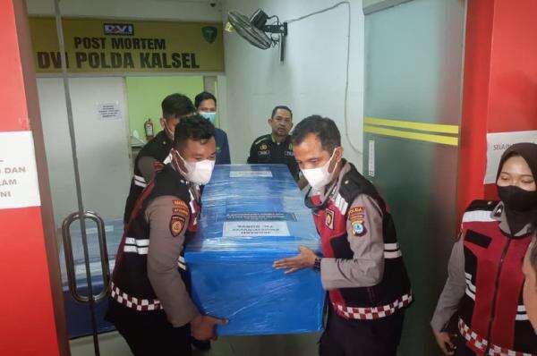 9 Korban Tewas Kecelakaan Kapal Virgo Transport 8 Diserahkan ke Keluarga, Ini Identitasnya 9 Korban Tewas Kecelakaan Kapal Virgo Transport 8 Diserahkan ke Keluarga, Ini Identitasnya