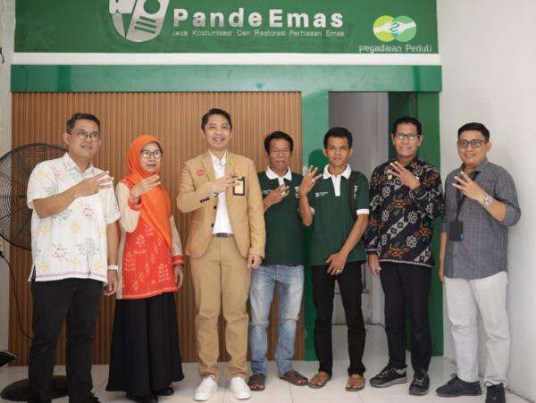 Bio Farma Luncurkan Bio-TCV, Perkuat Kedaulatan Vaksin Lewat Kolaborasi Akademisi dan Industri Bio Farma Luncurkan Bio-TCV, Perkuat Kedaulatan Vaksin Lewat Kolaborasi Akademisi dan Industri