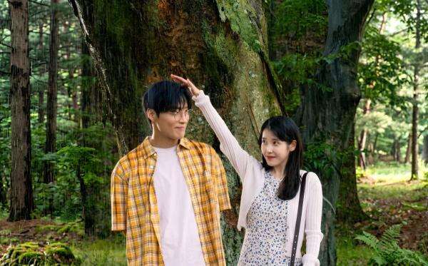 IU Gaet Heo Nam Jun Jadi Model Video Klip Single Terbaru IU Gaet Heo Nam Jun Jadi Model Video Klip Single Terbaru