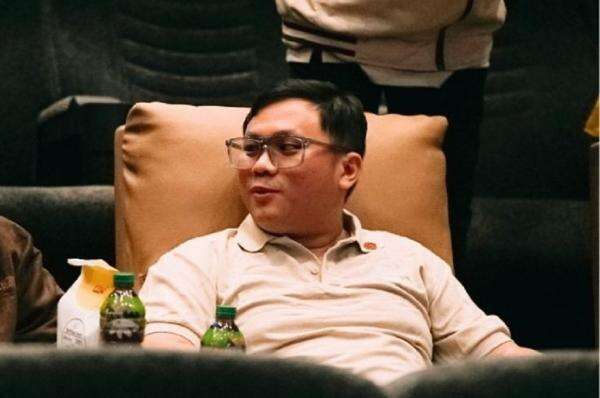 Timothy Ivan Mundur dari Deputi Bakom usai Disorot gegara Pamer Kemewahan Timothy Ivan Mundur dari Deputi Bakom usai Disorot gegara Pamer Kemewahan