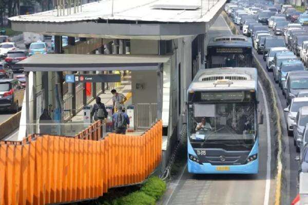 Kado HUT ke-81 RI, Transportasi di Jakarta Cuma Rp1 pada 17 Agustus 2026 Kado HUT ke-81 RI, Transportasi di Jakarta Cuma Rp1 pada 17 Agustus 2026