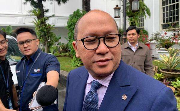 Kejar Investasi Rp2.322 Triliun di 2027, Rosan Pastikan Perizinan dan Realisasi Proyek Dipercepat Kejar Investasi Rp2.322 Triliun di 2027, Rosan Pastikan Perizinan dan Realisasi Proyek Dipercepat