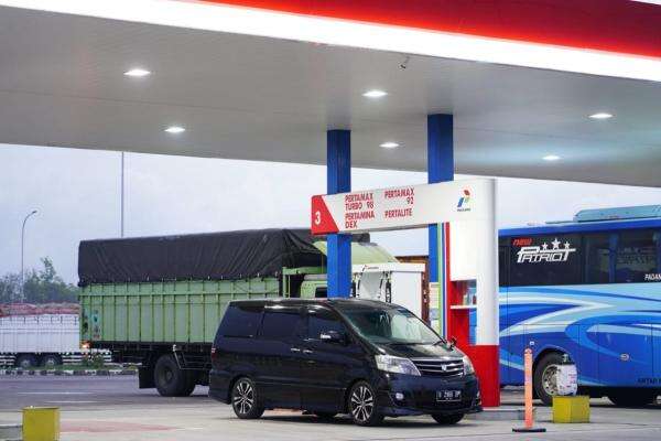 Harga BBM Pertamina 15 Oktober 2026, Pertamax Rp15.950 per Liter Harga BBM Pertamina 15 Oktober 2026, Pertamax Rp15.950 per Liter